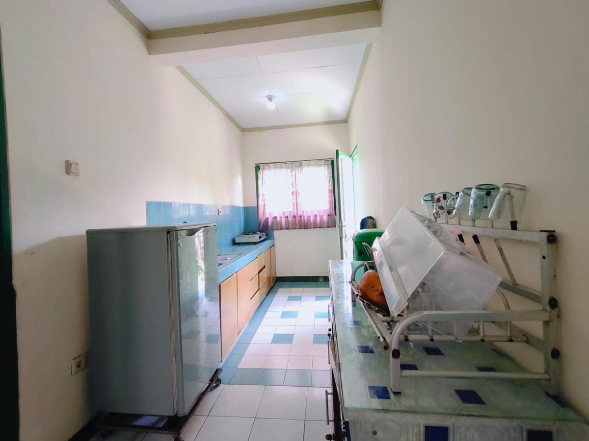 Villa Semesta Cikundul Exterior foto
